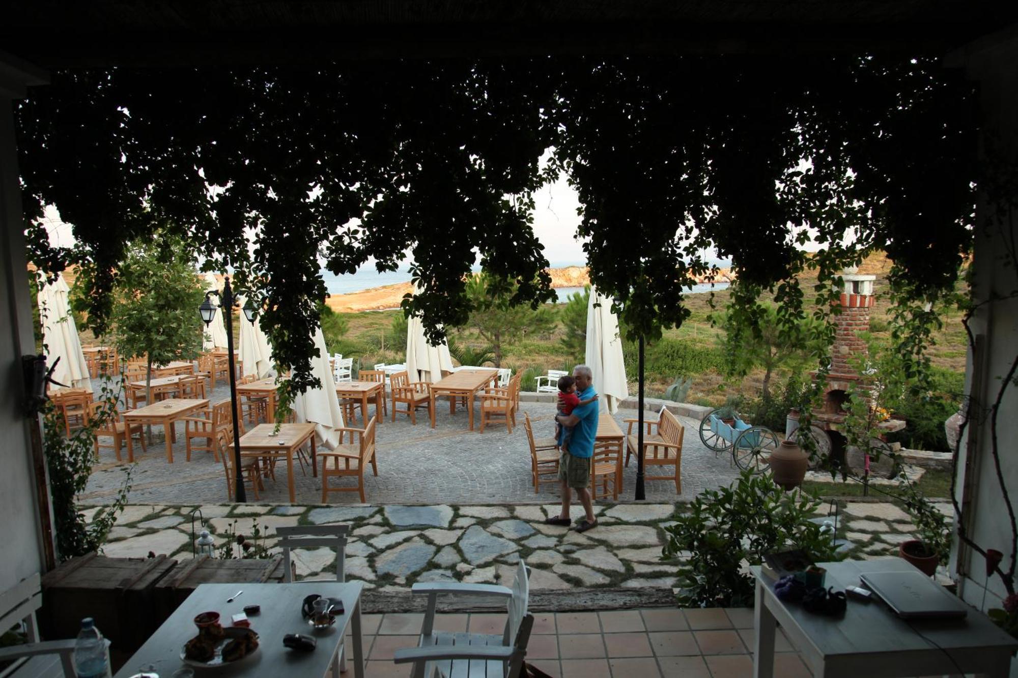 Akvaryum Hotel Bozcaada Exterior photo